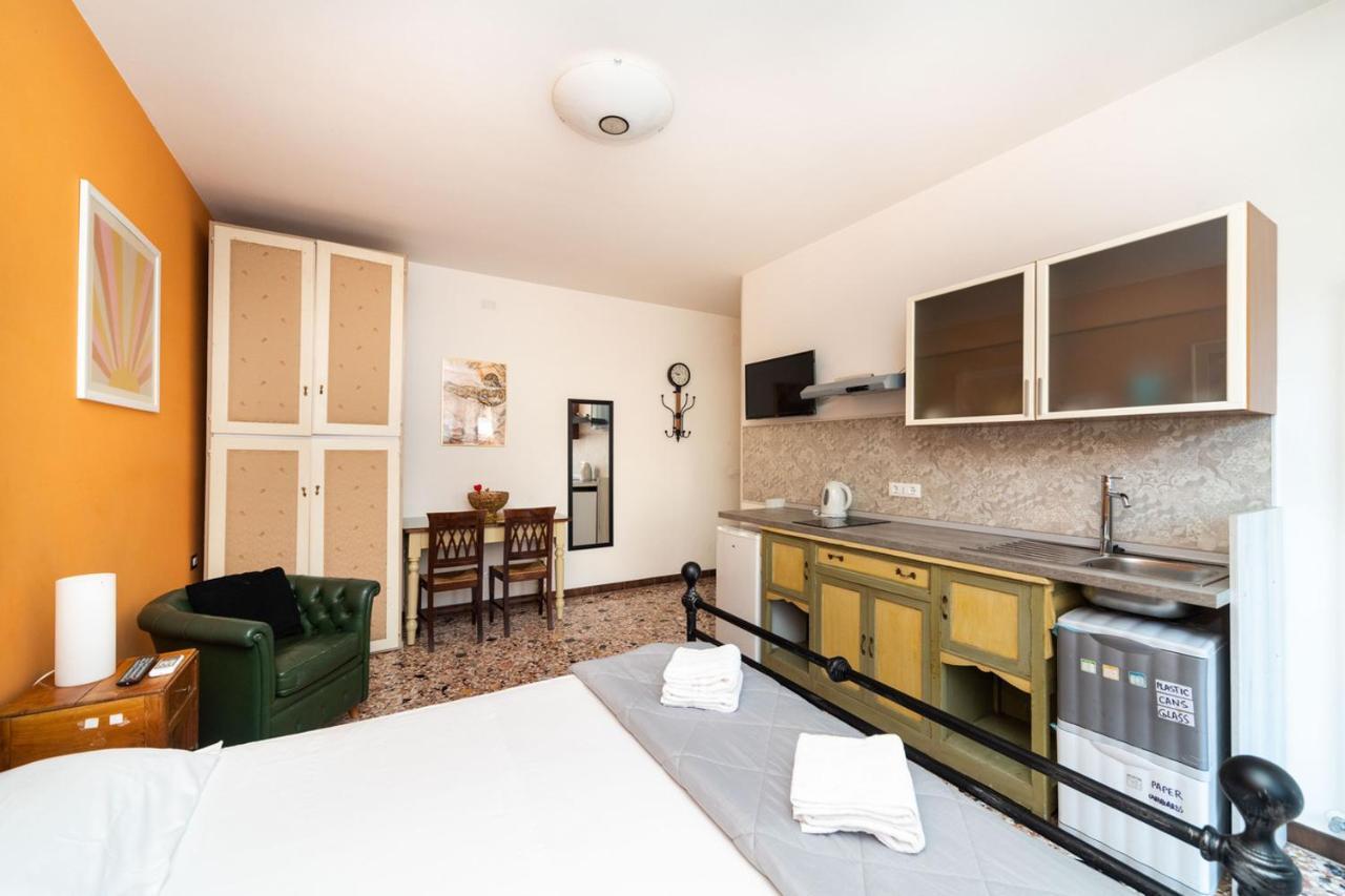 Monti Guesthouse Mestre Extérieur photo